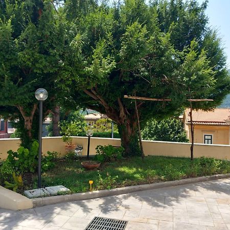 Villa Maria Cristina D'Amico 카바드티레니 외부 사진